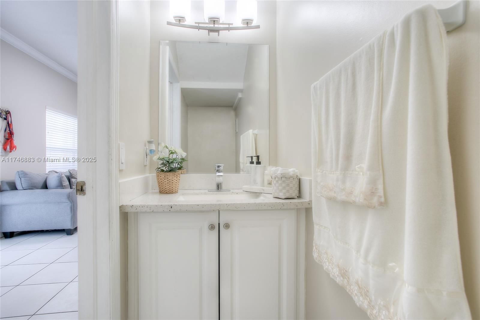 Real estate property located at 3794 152nd Pl, Miami-dade, Llanos At Bird Road, Miami, FL