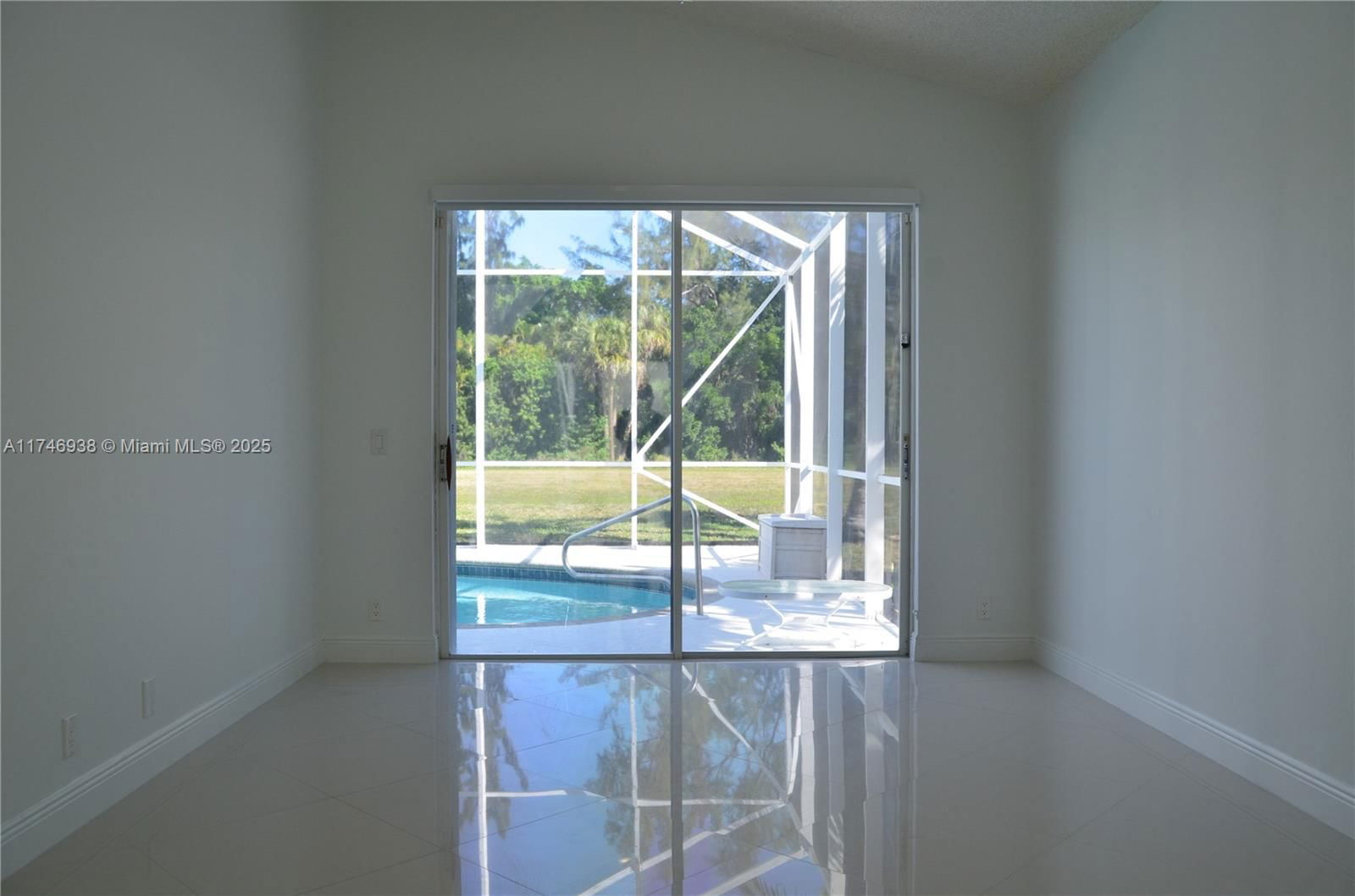 Real estate property located at 7700 29th St, Broward, Holiday Springs Village S, Margate, FL
