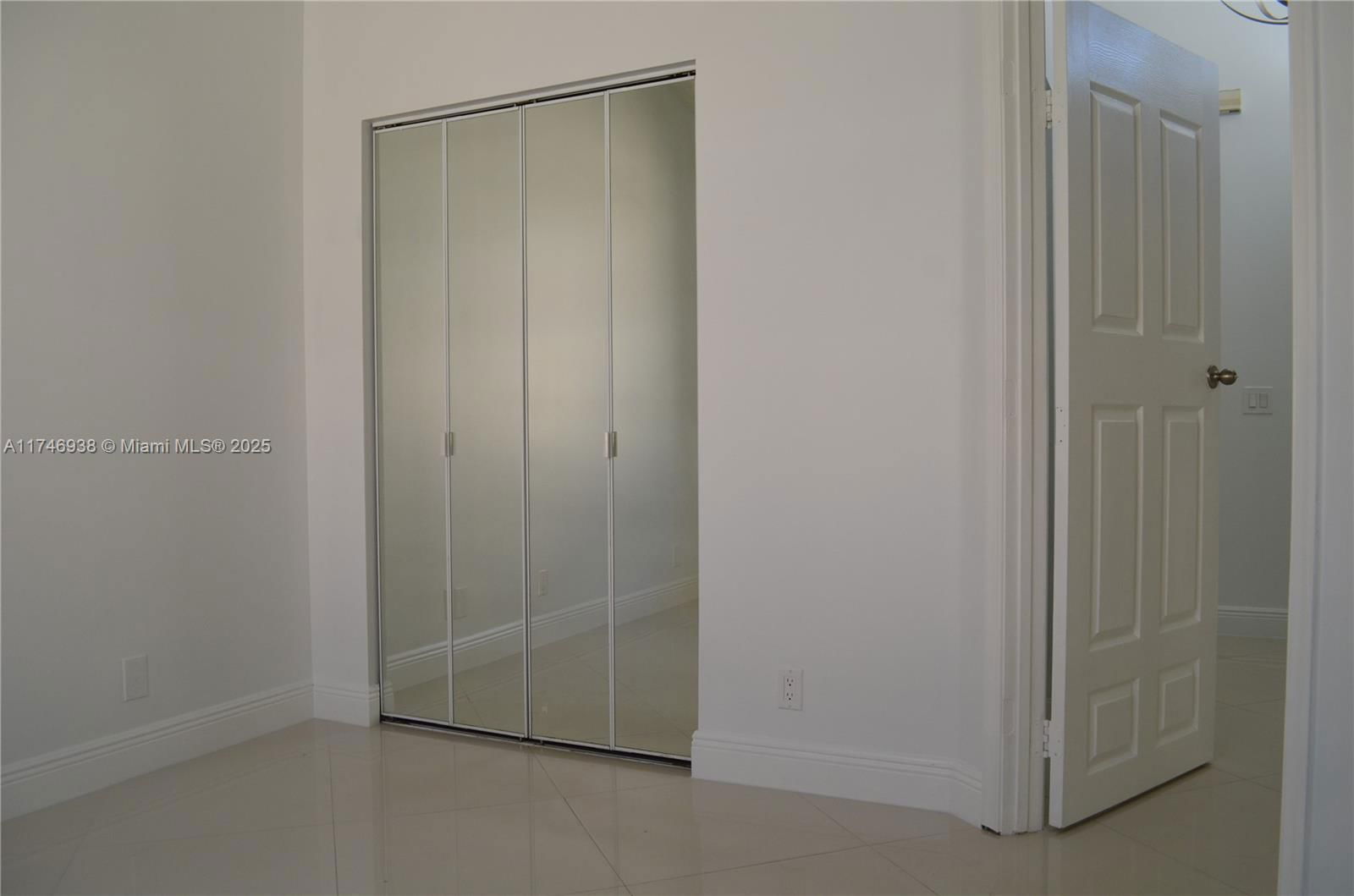 Real estate property located at 7700 29th St, Broward, Holiday Springs Village S, Margate, FL