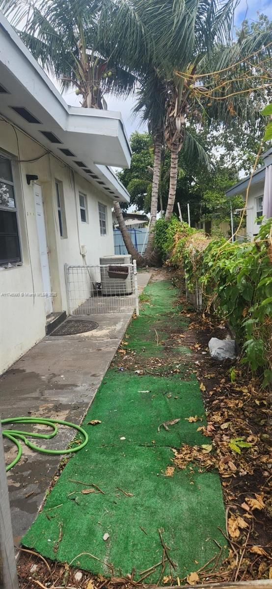 Real estate property located at 381 172nd St, Miami-dade, Seaboard Park, North Miami Beach, FL