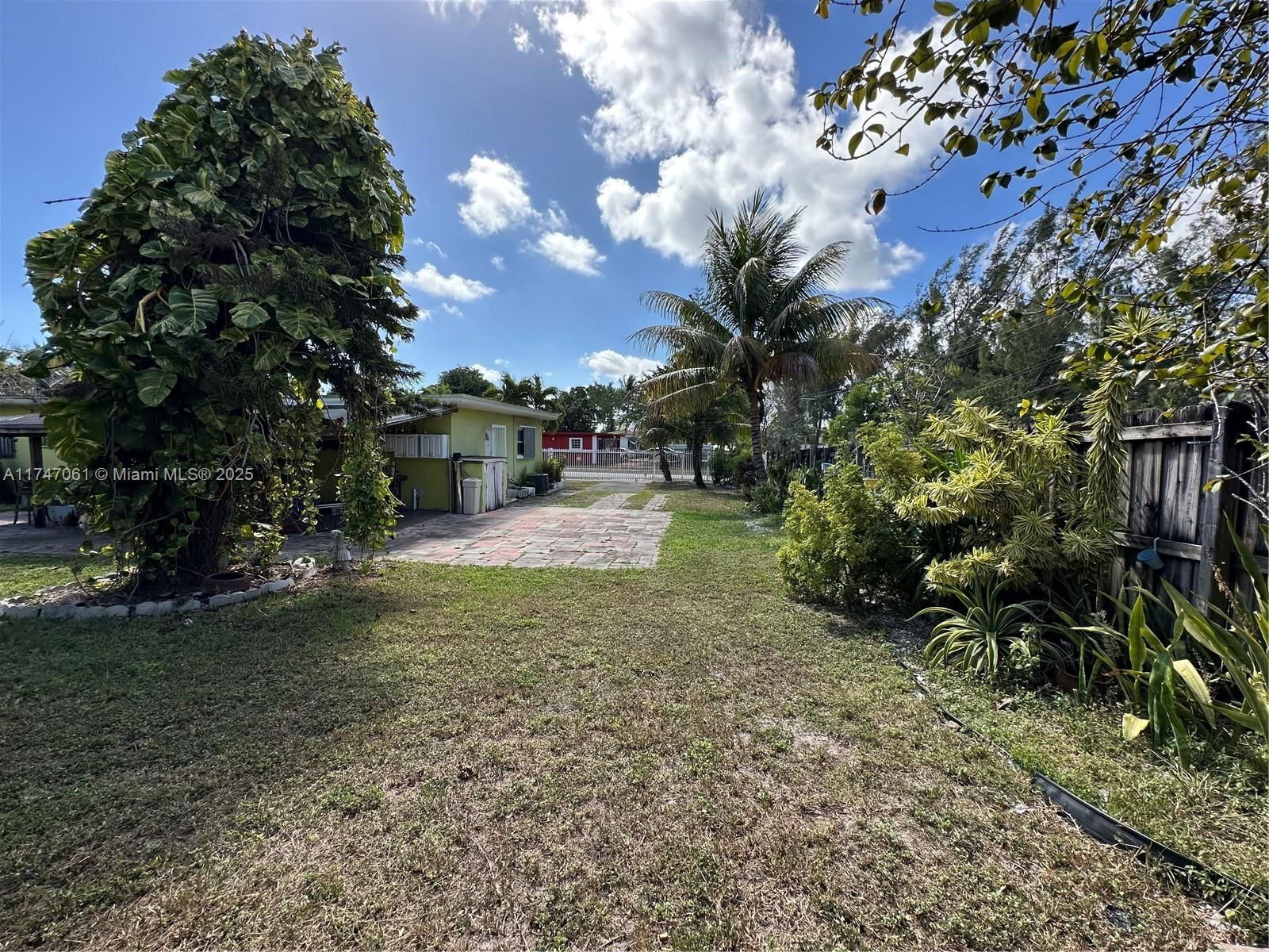 Real estate property located at 1197 105th Ter, Miami-dade, North Silver Crest Addpb, Miami, FL