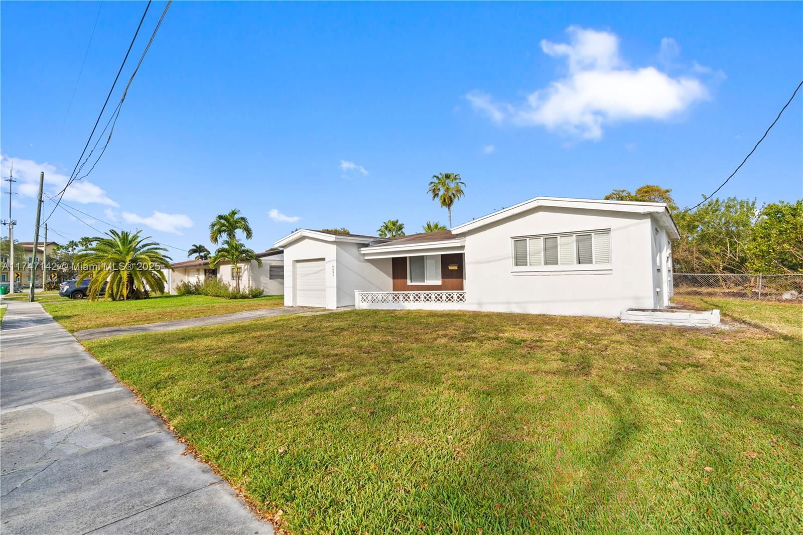 Real estate property located at 6651 Miramar Pkwy, Broward, Miramar Park, Miramar, FL