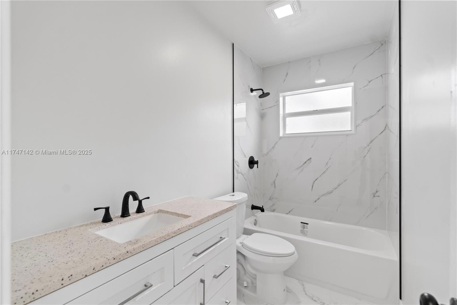 Real estate property located at 6651 Miramar Pkwy, Broward, Miramar Park, Miramar, FL