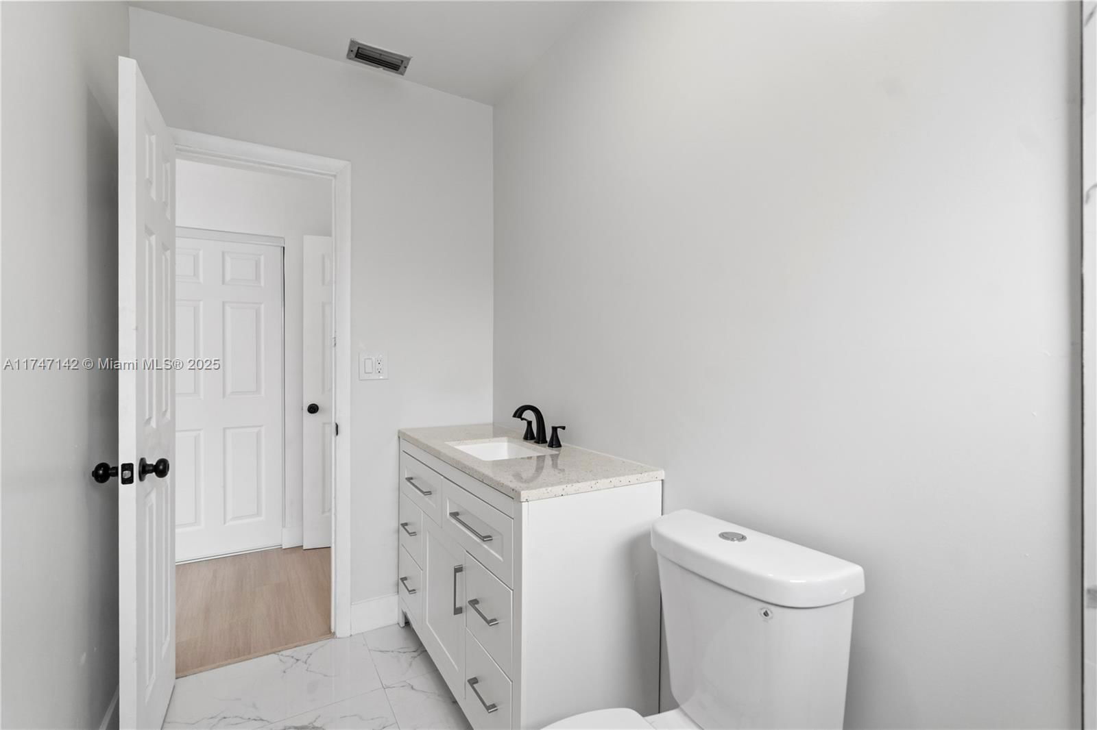 Real estate property located at 6651 Miramar Pkwy, Broward, Miramar Park, Miramar, FL