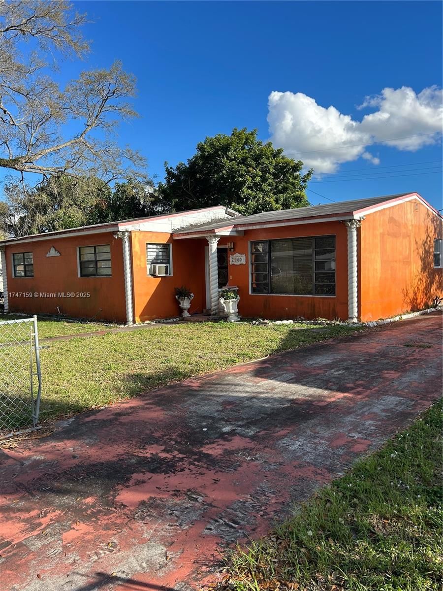 Real estate property located at 2960 165th St, Miami-dade, Pine Tree Park 1st Addn, Miami Gardens, FL