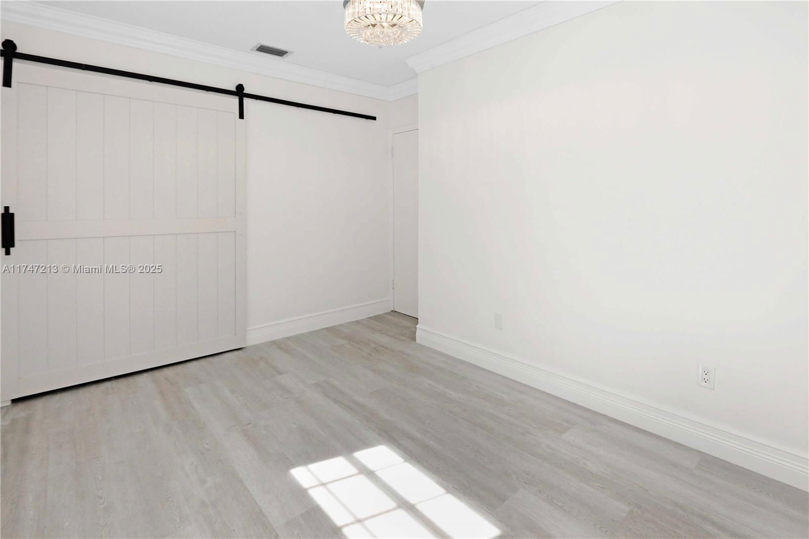Real estate property located at 1011 14th Ave, Broward, Country Club Homes, Hollywood, FL