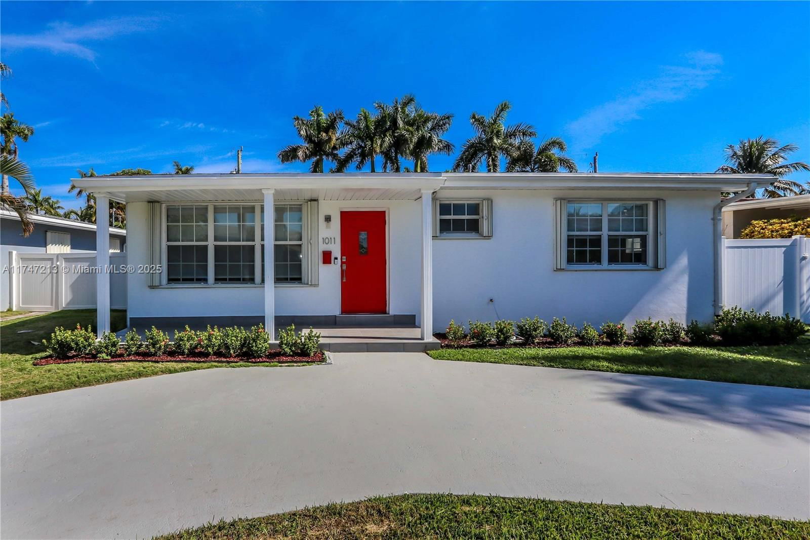 Real estate property located at 1011 14th Ave, Broward, Country Club Homes, Hollywood, FL
