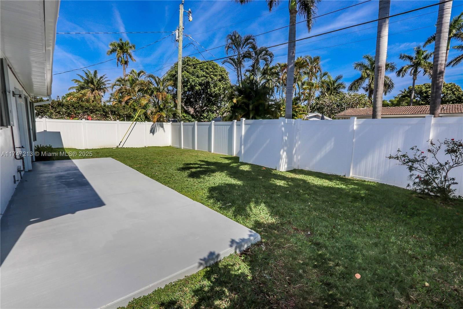 Real estate property located at 1011 14th Ave, Broward, Country Club Homes, Hollywood, FL