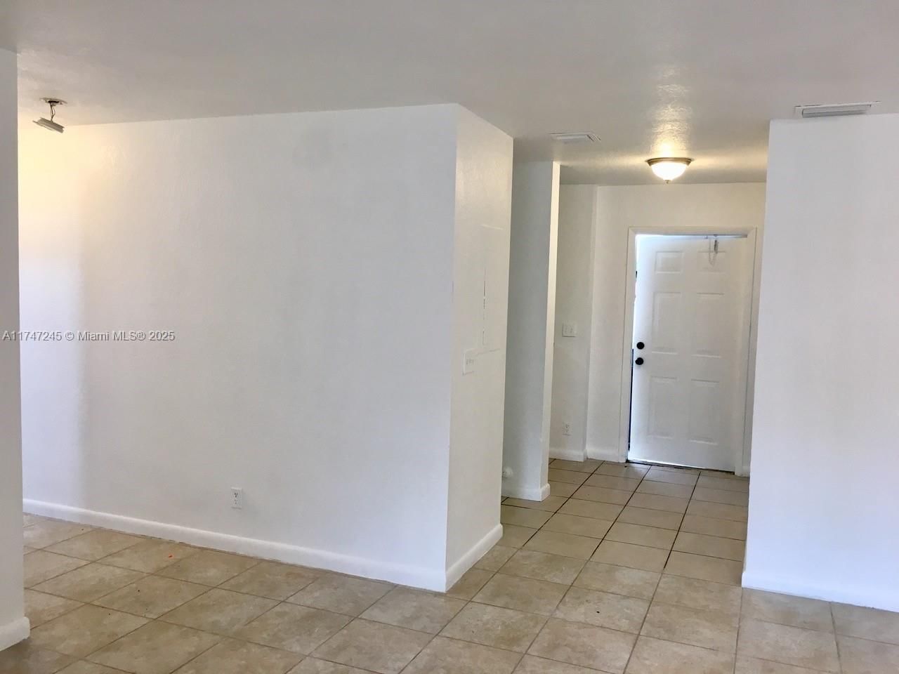Real estate property located at 2748 131st St #2748, Miami-dade, East View Gardens, Opa-Locka, FL