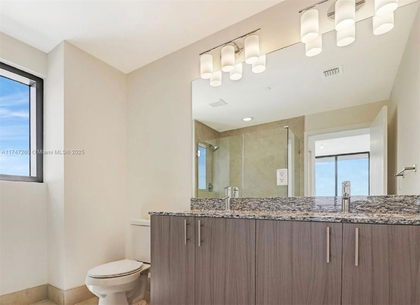 Real estate property located at 5350 84th Ave #601, Miami-dade, 5350 Park Condo, Doral, FL