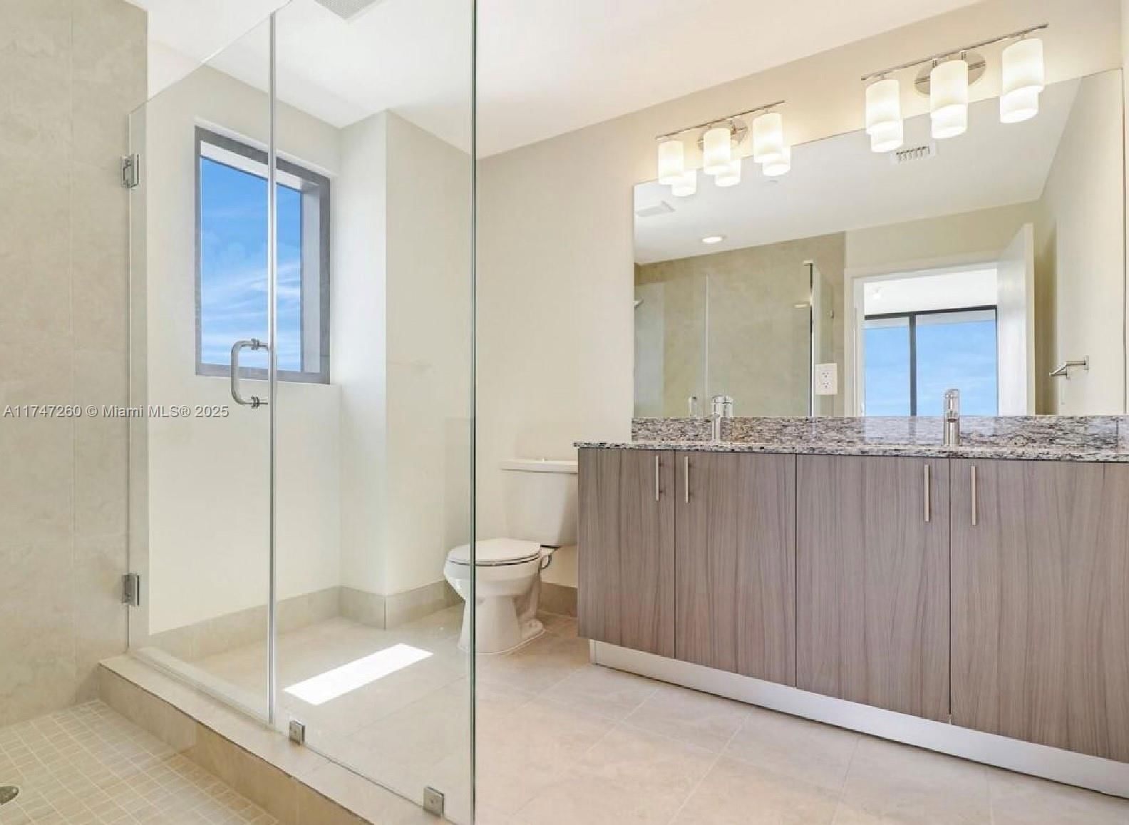 Real estate property located at 5350 84th Ave #601, Miami-dade, 5350 Park Condo, Doral, FL
