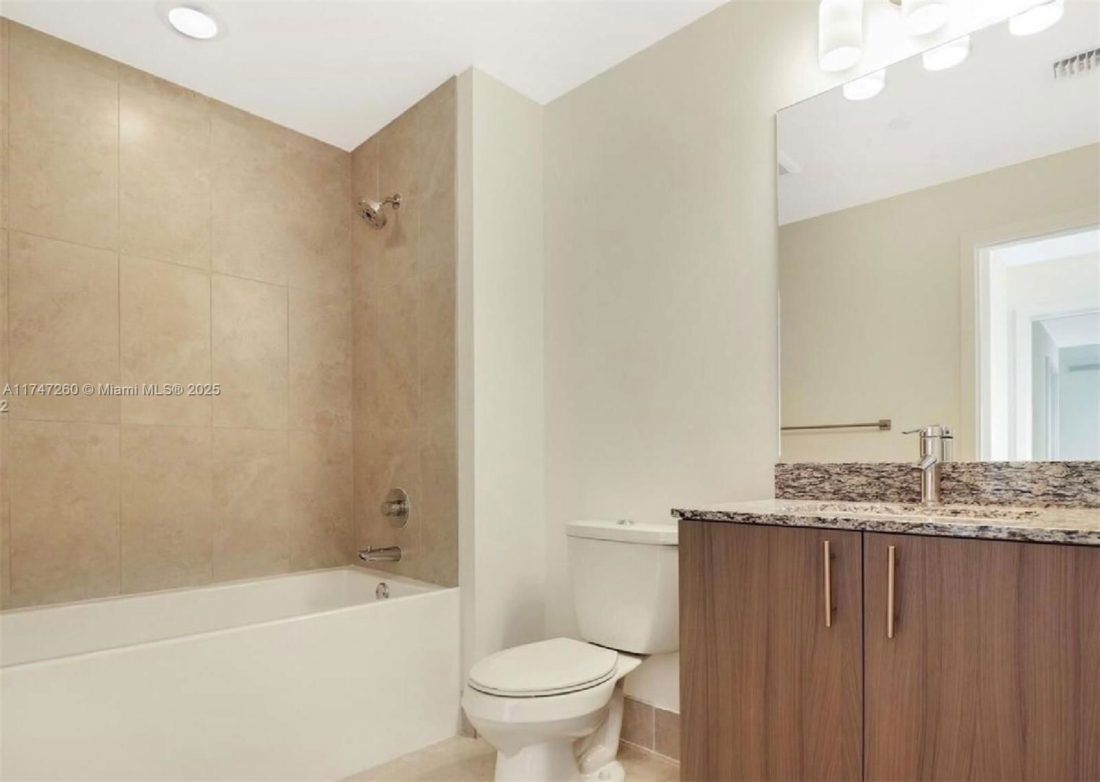 Real estate property located at 5350 84th Ave #601, Miami-dade, 5350 Park Condo, Doral, FL