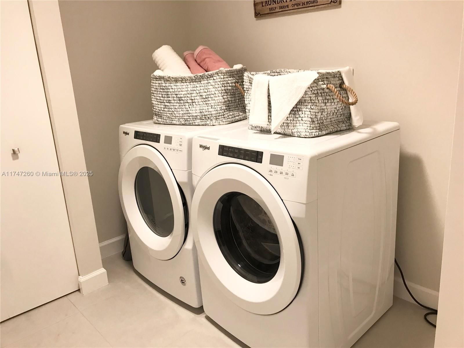 Real estate property located at 5350 84th Ave #601, Miami-dade, 5350 Park Condo, Doral, FL