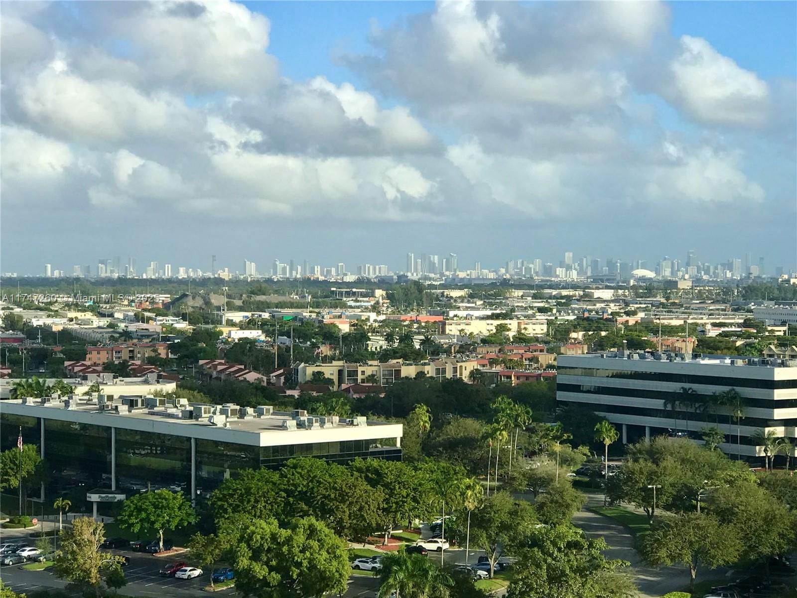 Real estate property located at 5350 84th Ave #601, Miami-dade, 5350 Park Condo, Doral, FL