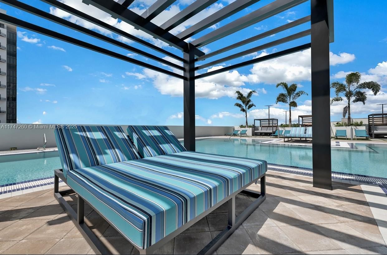 Real estate property located at 5350 84th Ave #601, Miami-dade, 5350 Park Condo, Doral, FL
