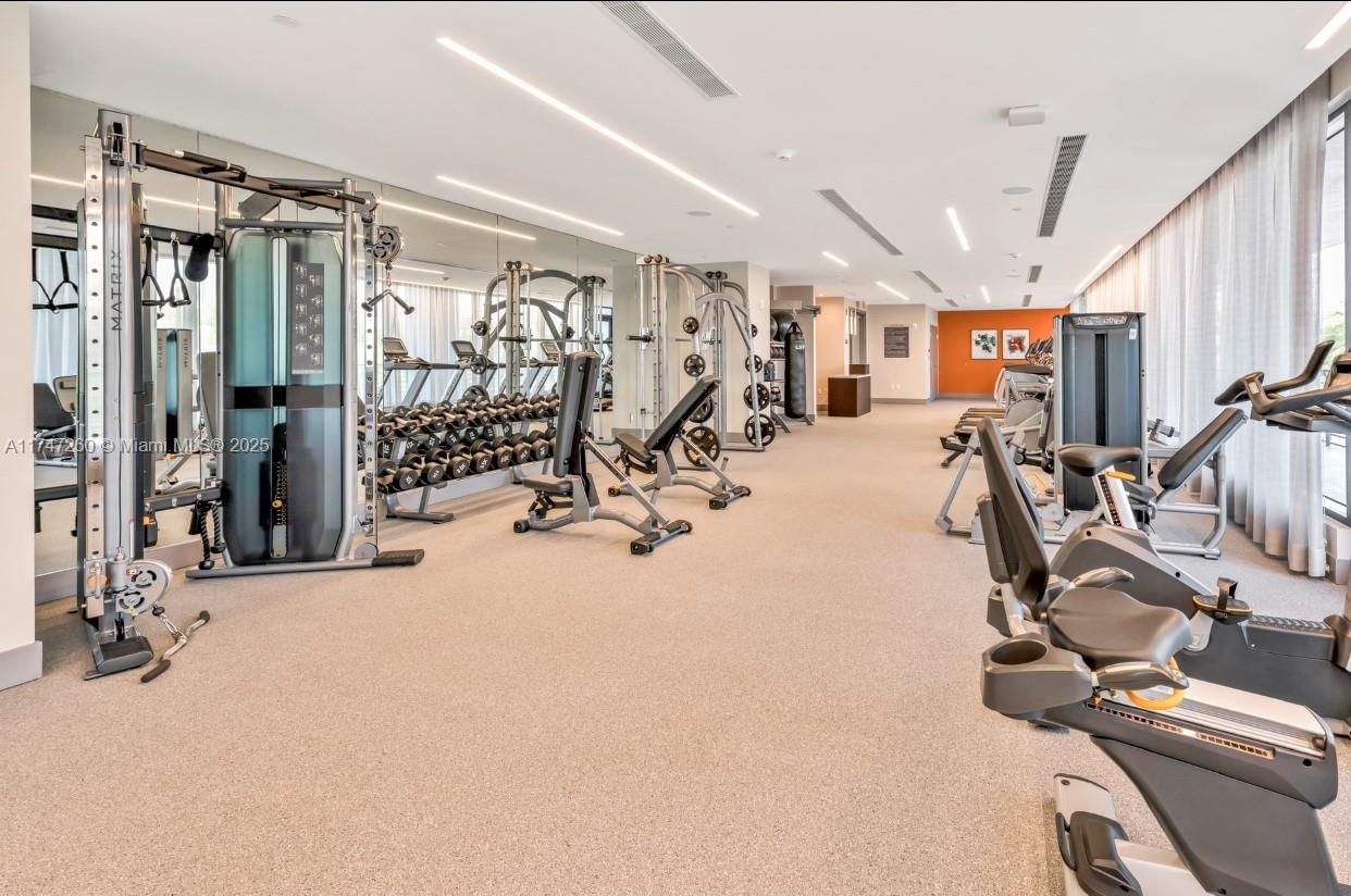 Real estate property located at 5350 84th Ave #601, Miami-dade, 5350 Park Condo, Doral, FL