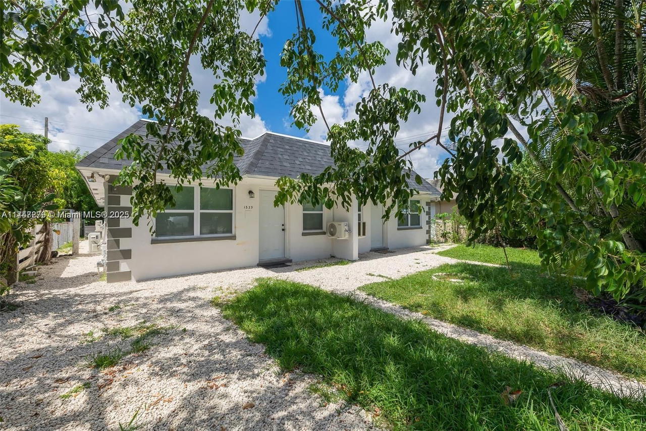 Real estate property located at 1539 8th Ave, Broward, Progresso, Fort Lauderdale, FL
