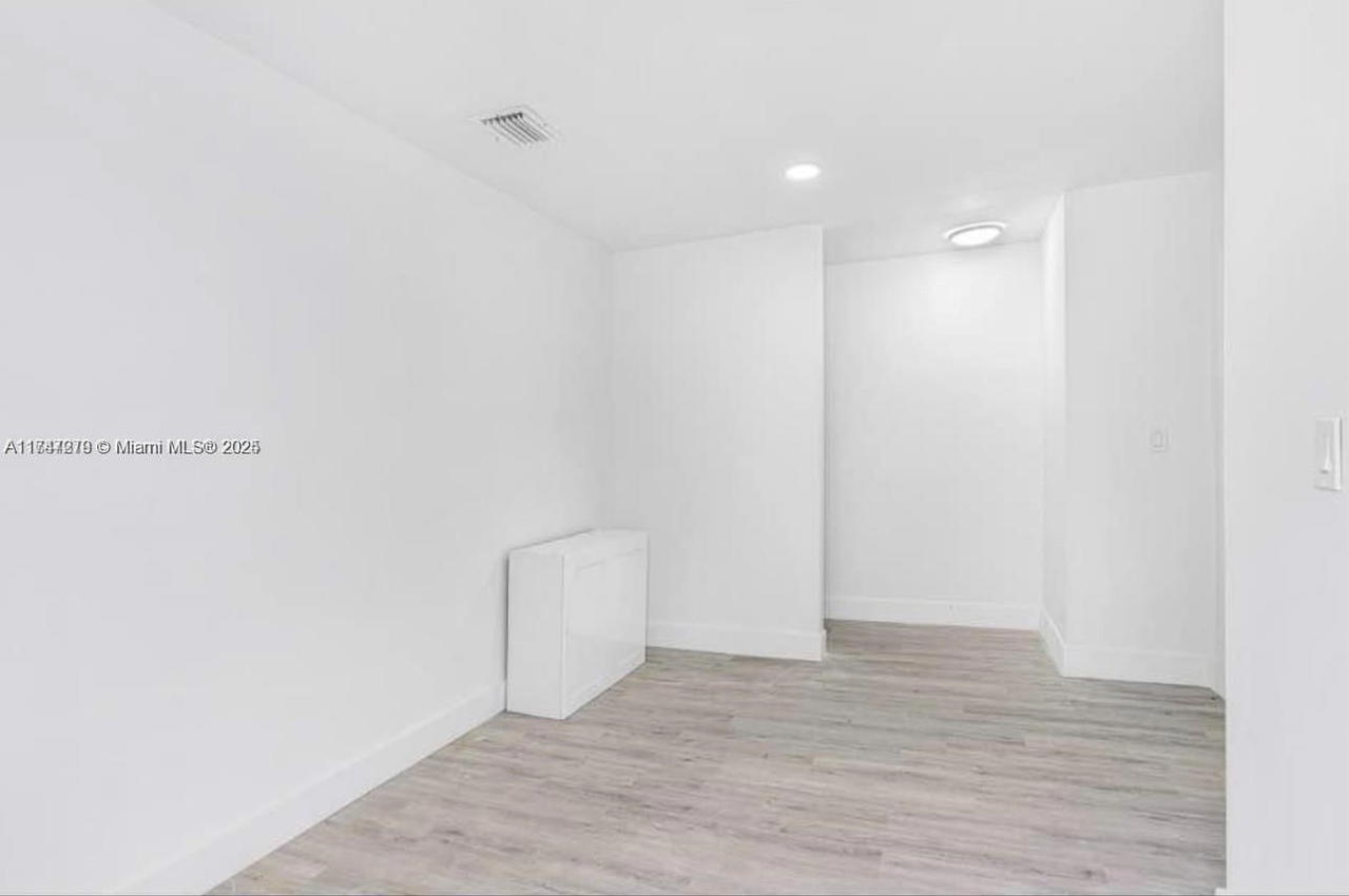 Real estate property located at 1539 8th Ave, Broward, Progresso, Fort Lauderdale, FL