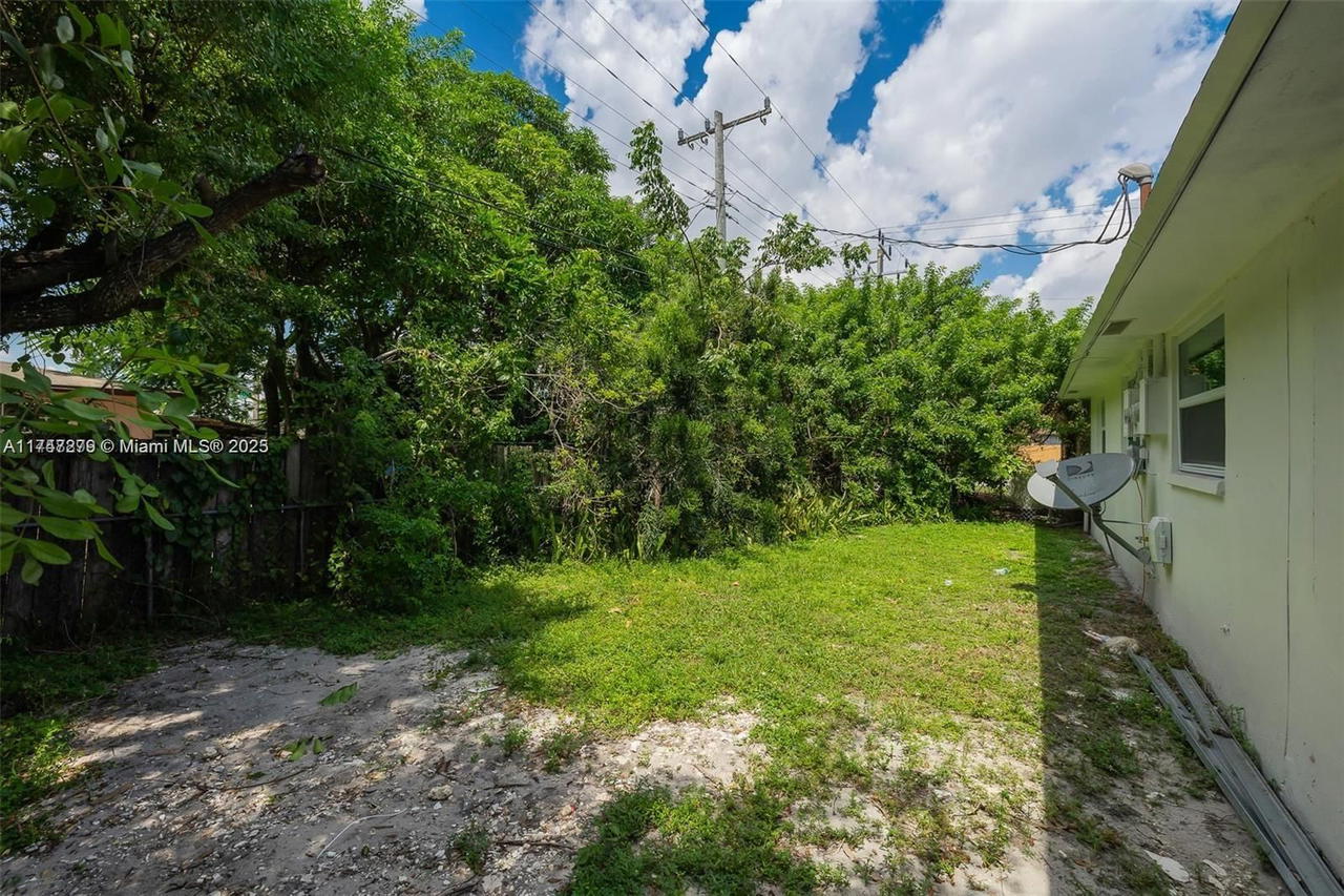 Real estate property located at 1539 8th Ave, Broward, Progresso, Fort Lauderdale, FL