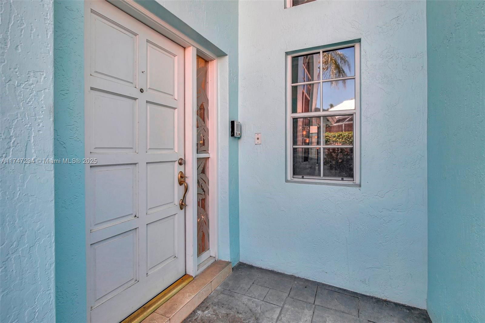 Real estate property located at 15260 Wilshire Ct, Broward, Hollywood Lakes Country C, Pembroke Pines, FL