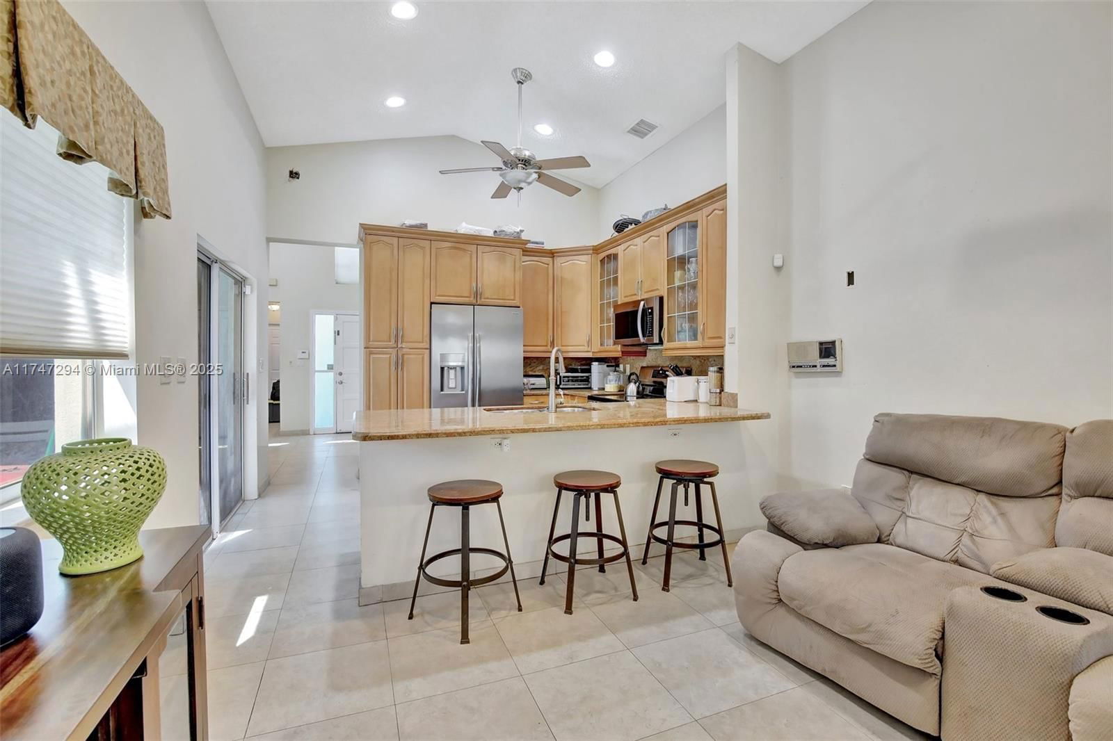 Real estate property located at 15260 Wilshire Ct, Broward, Hollywood Lakes Country C, Pembroke Pines, FL