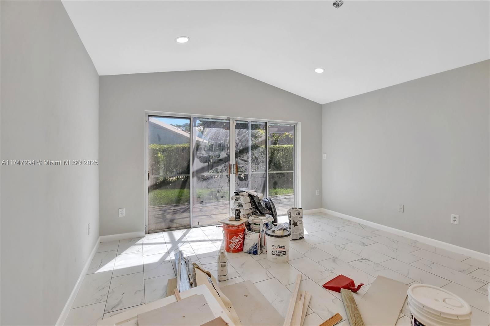Real estate property located at 15260 Wilshire Ct, Broward, Hollywood Lakes Country C, Pembroke Pines, FL