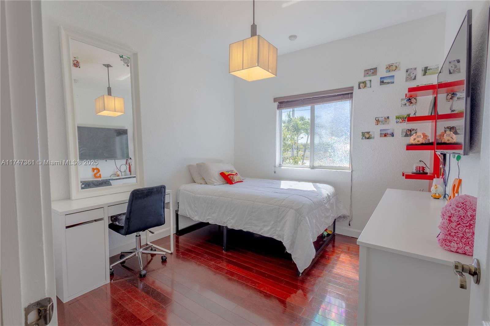 Real estate property located at 15333 184th St, Miami-dade, Jeannie Estates, Miami, FL