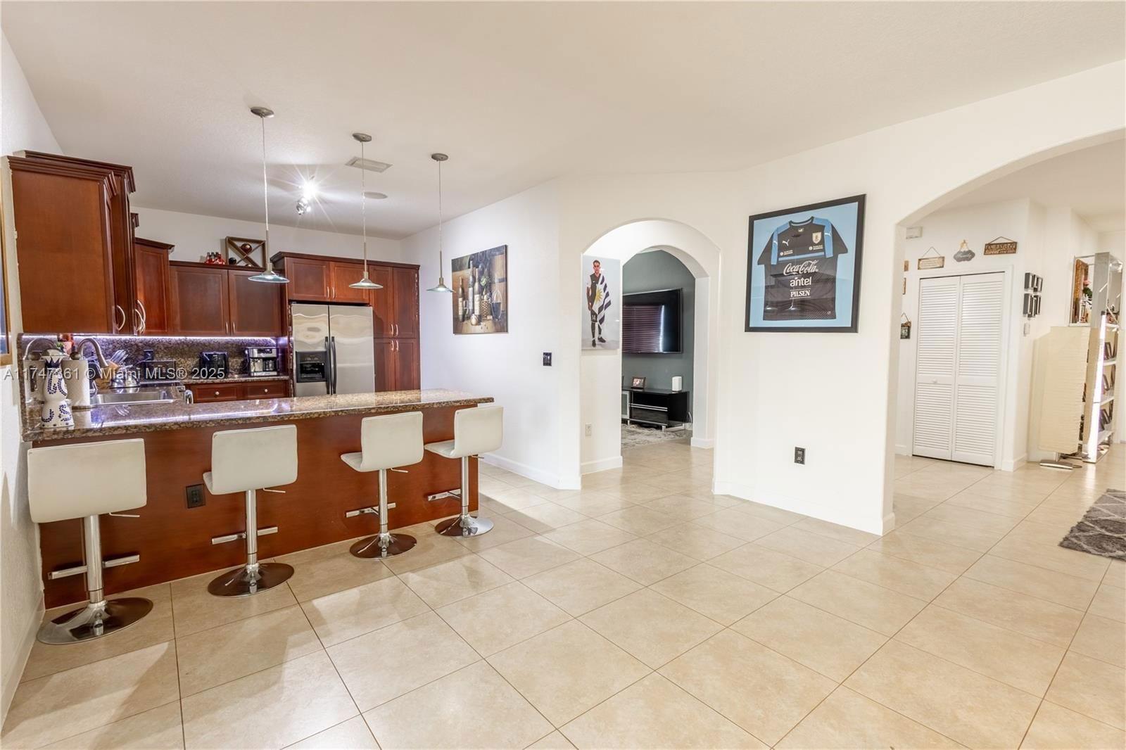 Real estate property located at 15333 184th St, Miami-dade, Jeannie Estates, Miami, FL