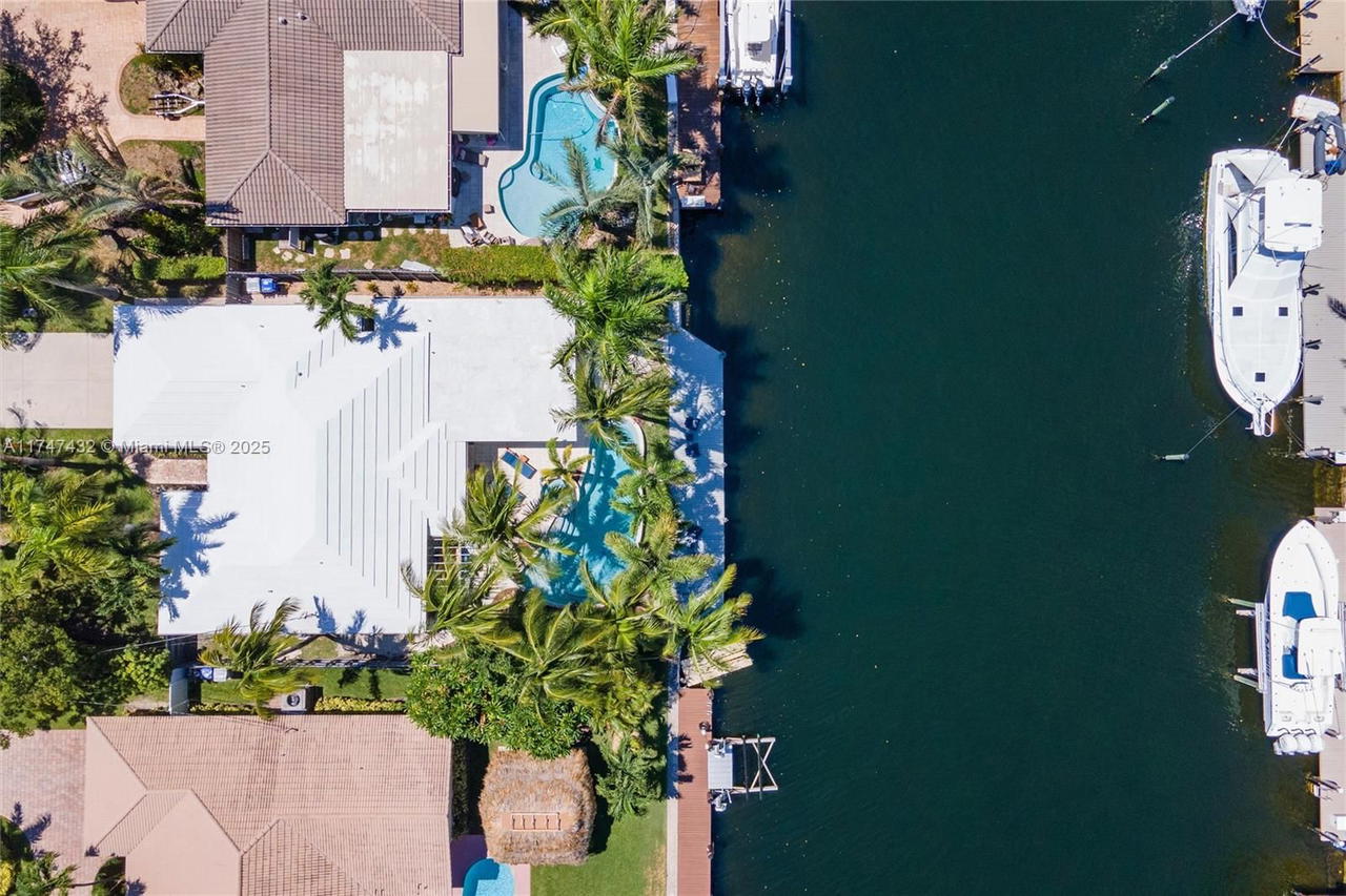 Real estate property located at 2513 12th St, Broward, Pompano Shores Sec B, Pompano Beach, FL