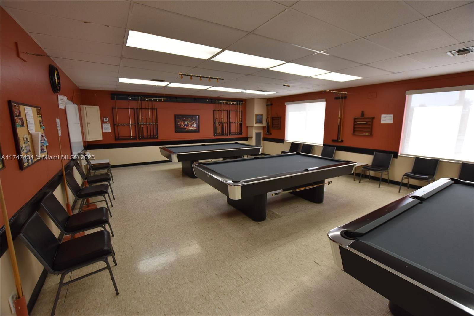 Real estate property located at 2520 Dudley Dr E, Palm Beach, Cresthaven Villas Condo 2, West Palm Beach, FL
