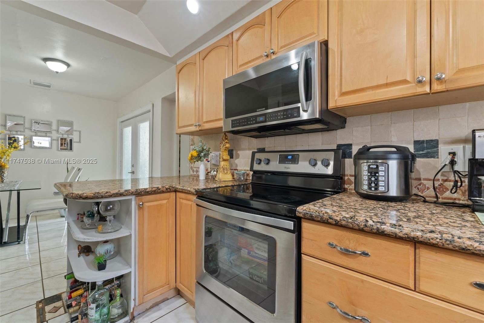 Real estate property located at 2022 Rodman St, Broward, Hollywood South Side Add, Hollywood, FL