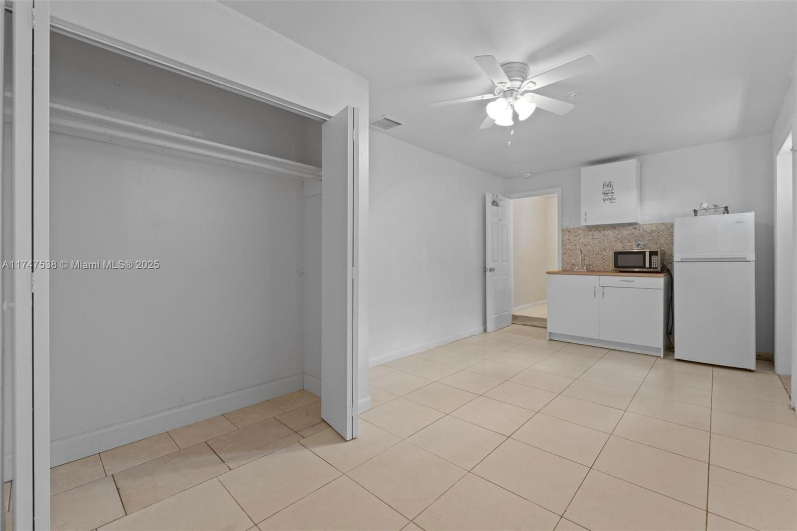 Real estate property located at 2022 Rodman St, Broward, Hollywood South Side Add, Hollywood, FL