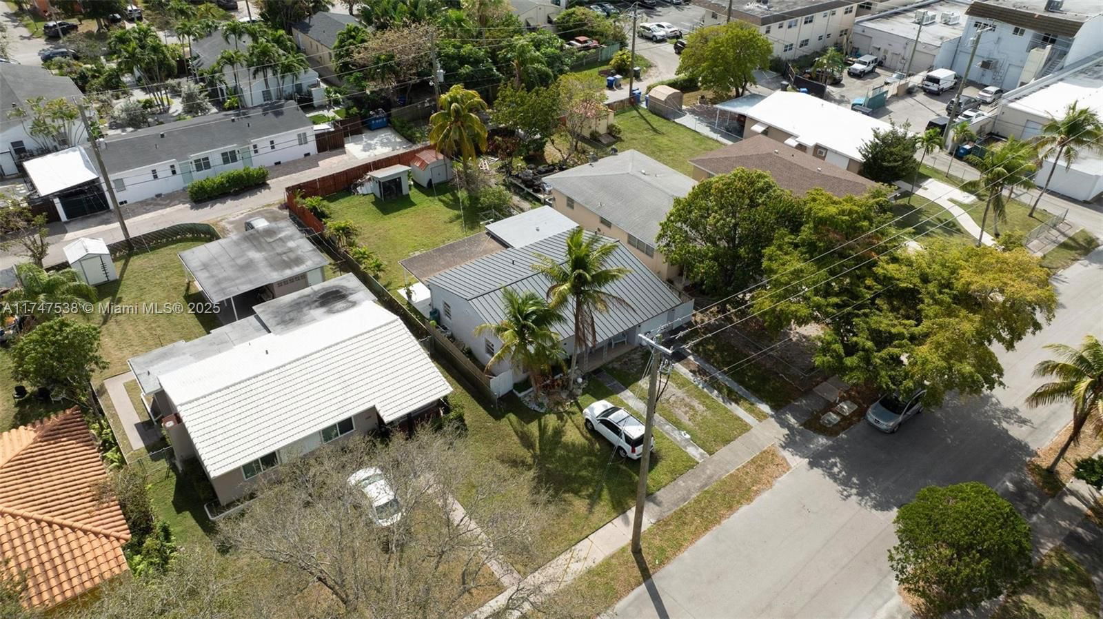 Real estate property located at 2022 Rodman St, Broward, Hollywood South Side Add, Hollywood, FL