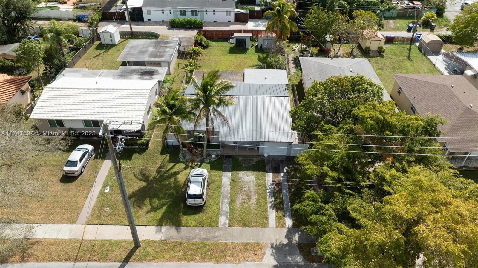 Real estate property located at 2022 Rodman St, Broward, Hollywood South Side Add, Hollywood, FL