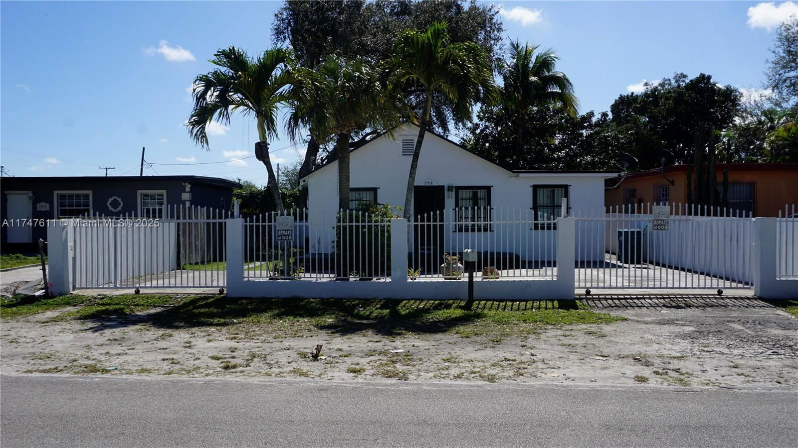 Real estate property located at 2918 93rd St, Miami-dade, The Tropics Amd, Miami, FL