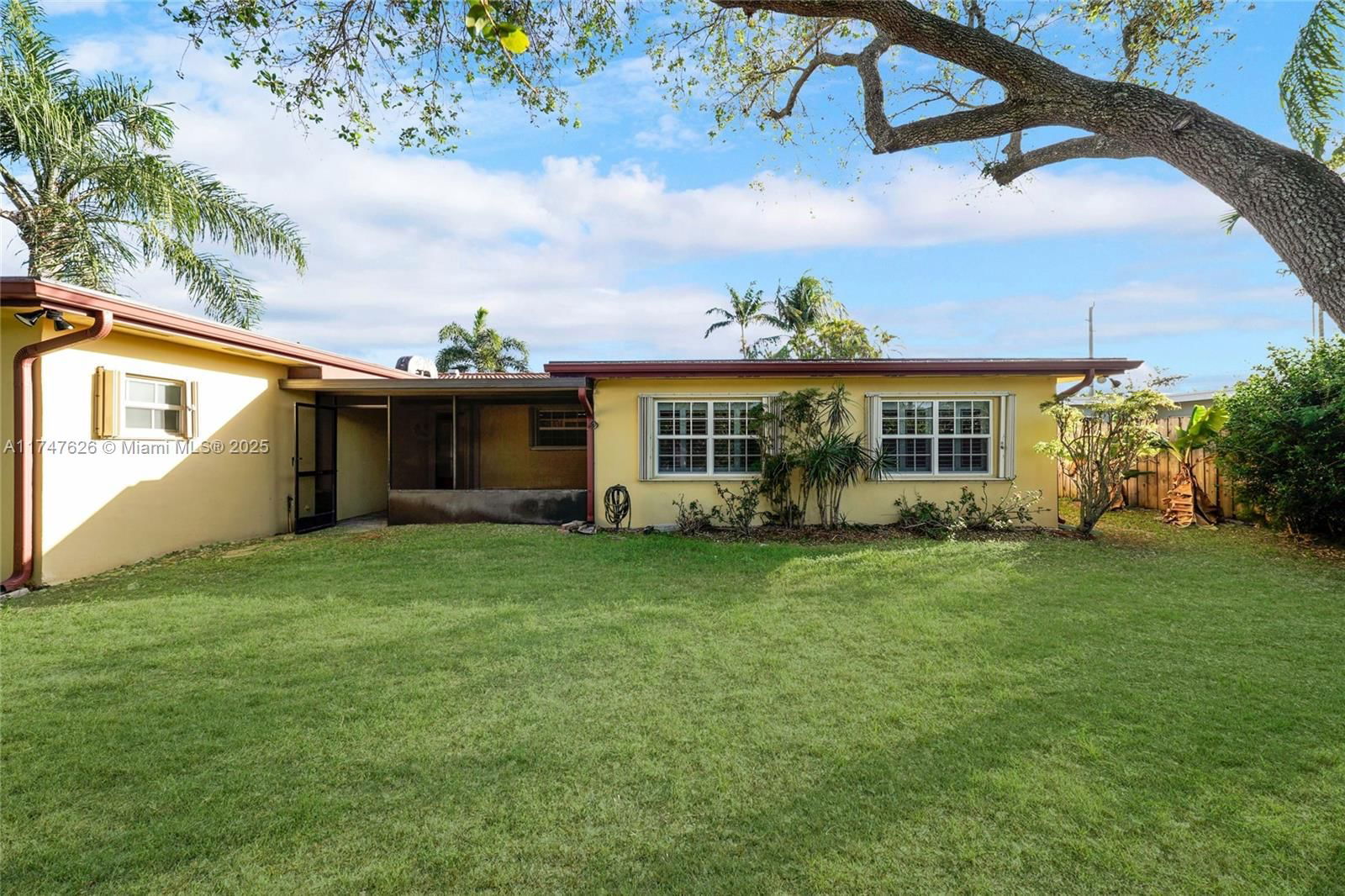 Real estate property located at 3921 Cleveland St, Broward, Hollywood Hills, Hollywood, FL
