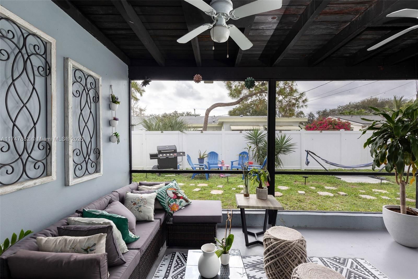 Real estate property located at 2304 54th St, Broward, Tamarac Lakes North 3rd S, Tamarac, FL