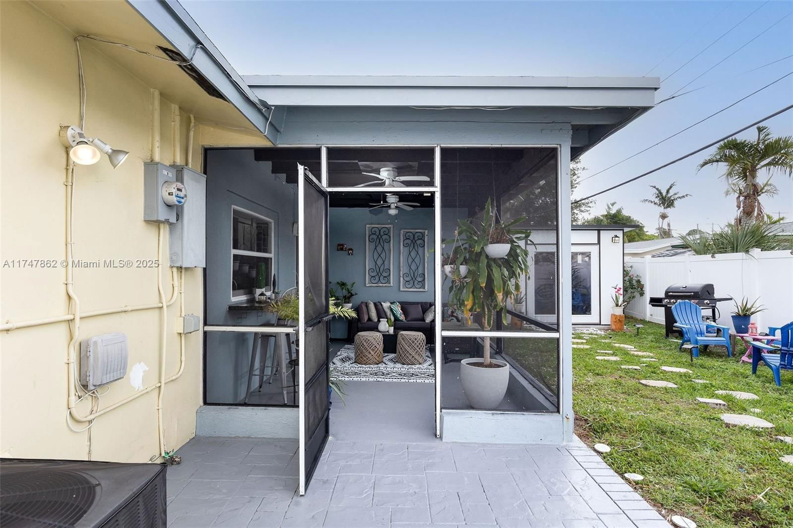 Real estate property located at 2304 54th St, Broward, Tamarac Lakes North 3rd S, Tamarac, FL