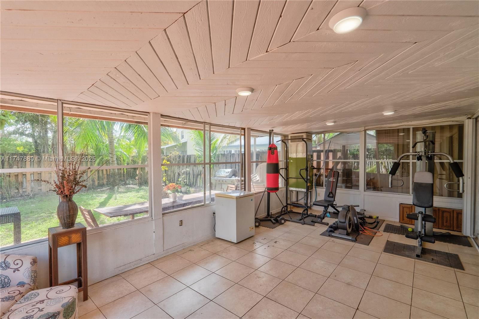 Real estate property located at 1089 135th Pl, Miami-dade, Tamiami Lakes Sec 6, Miami, FL