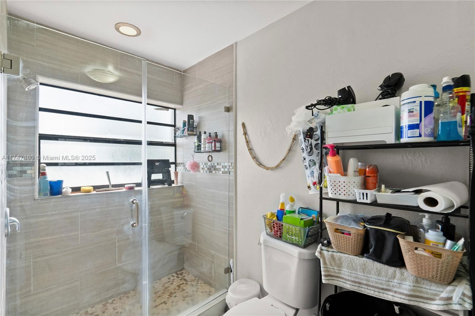 Real estate property located at 1089 135th Pl, Miami-dade, Tamiami Lakes Sec 6, Miami, FL