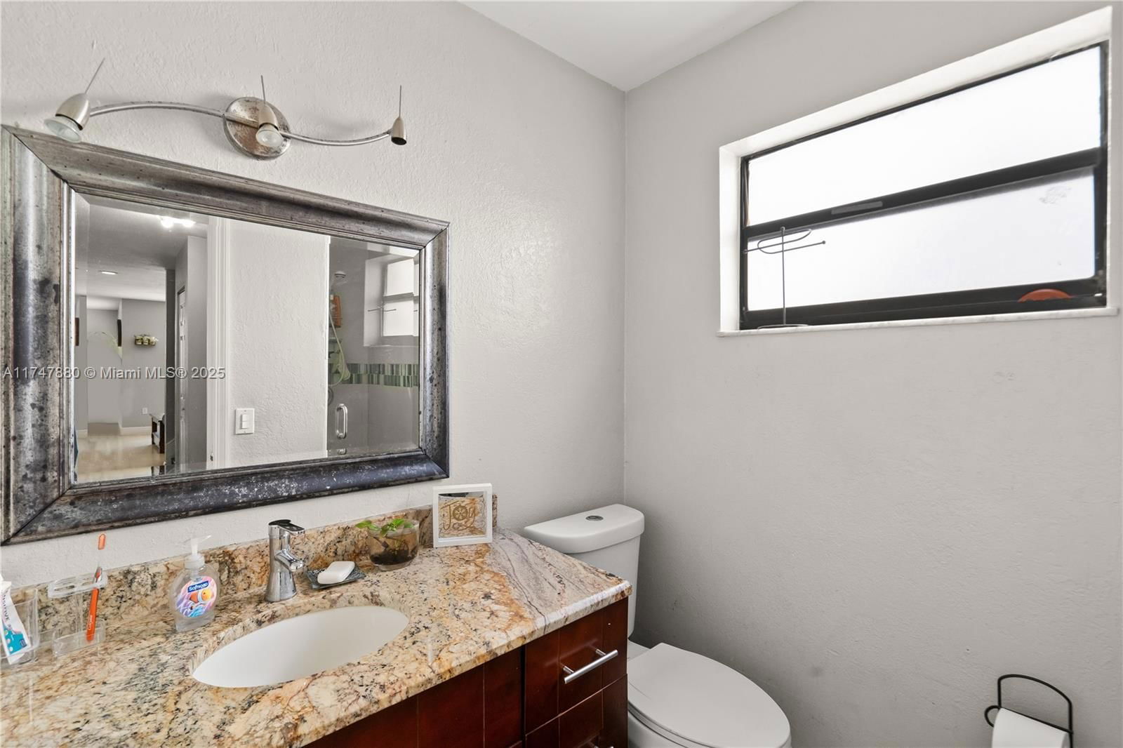 Real estate property located at 1089 135th Pl, Miami-dade, Tamiami Lakes Sec 6, Miami, FL