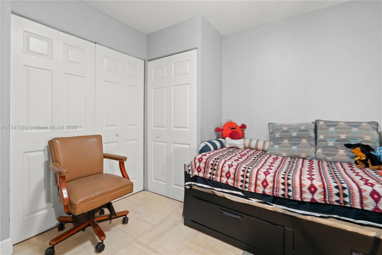 Real estate property located at 1089 135th Pl, Miami-dade, Tamiami Lakes Sec 6, Miami, FL