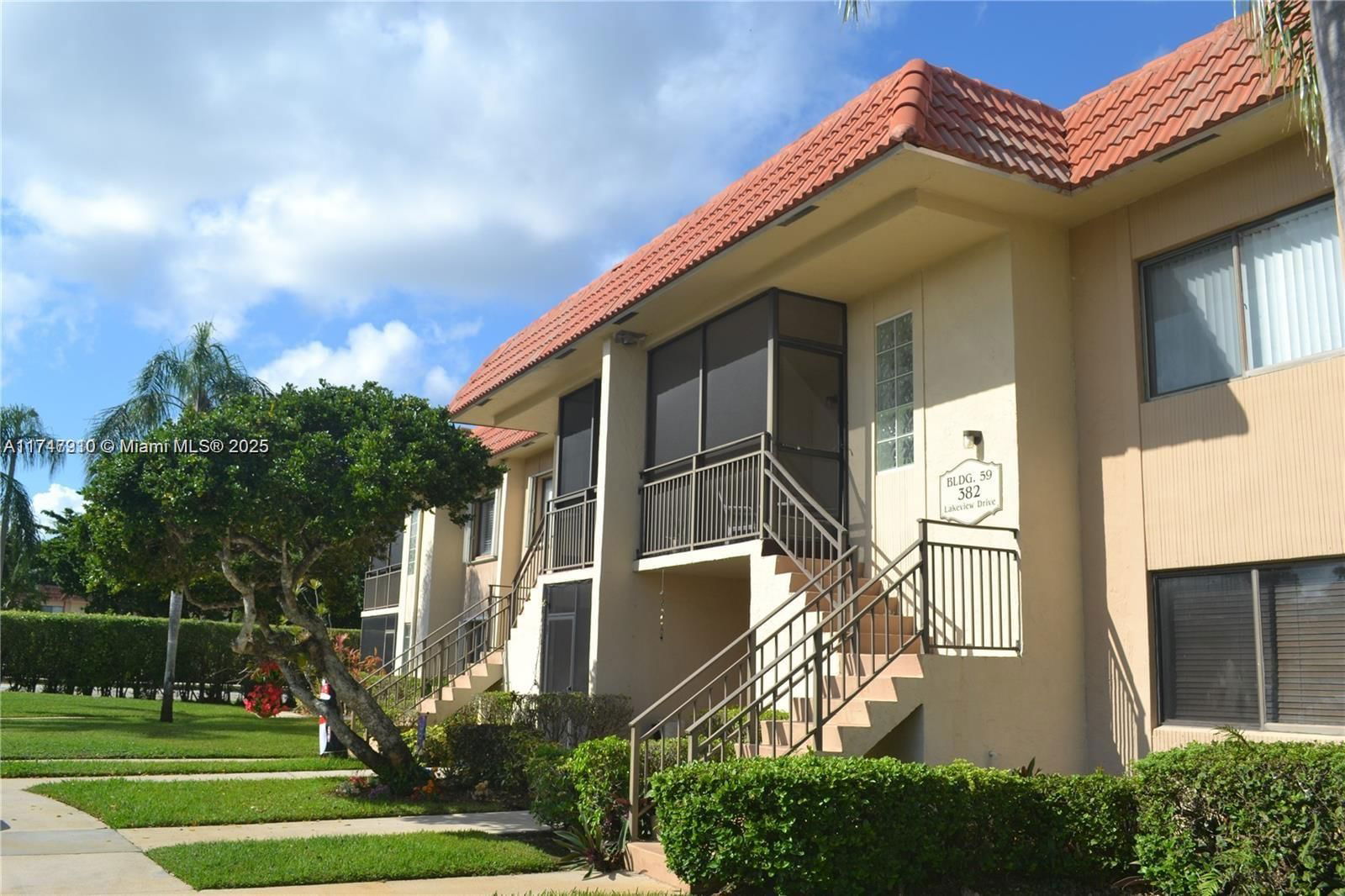 Real estate property located at 382 Lakeview Dr #103, Broward, 504006CA0190, Weston, FL