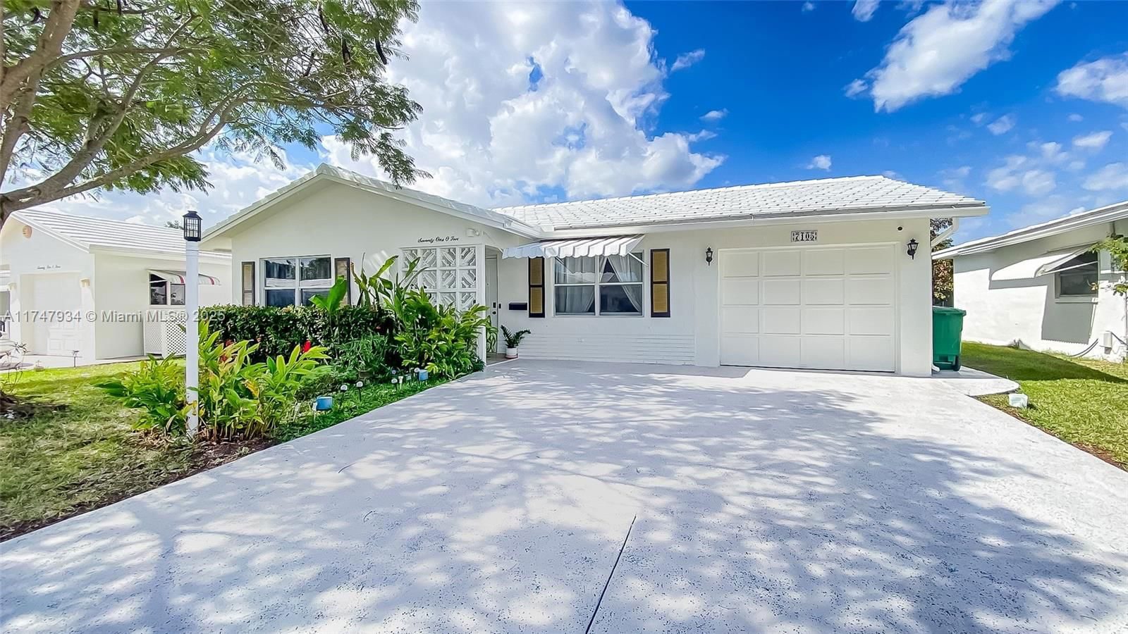 Real estate property located at 7105 73rd Ave, Broward, Mainlands Of Tamarac Lake, Margate, FL