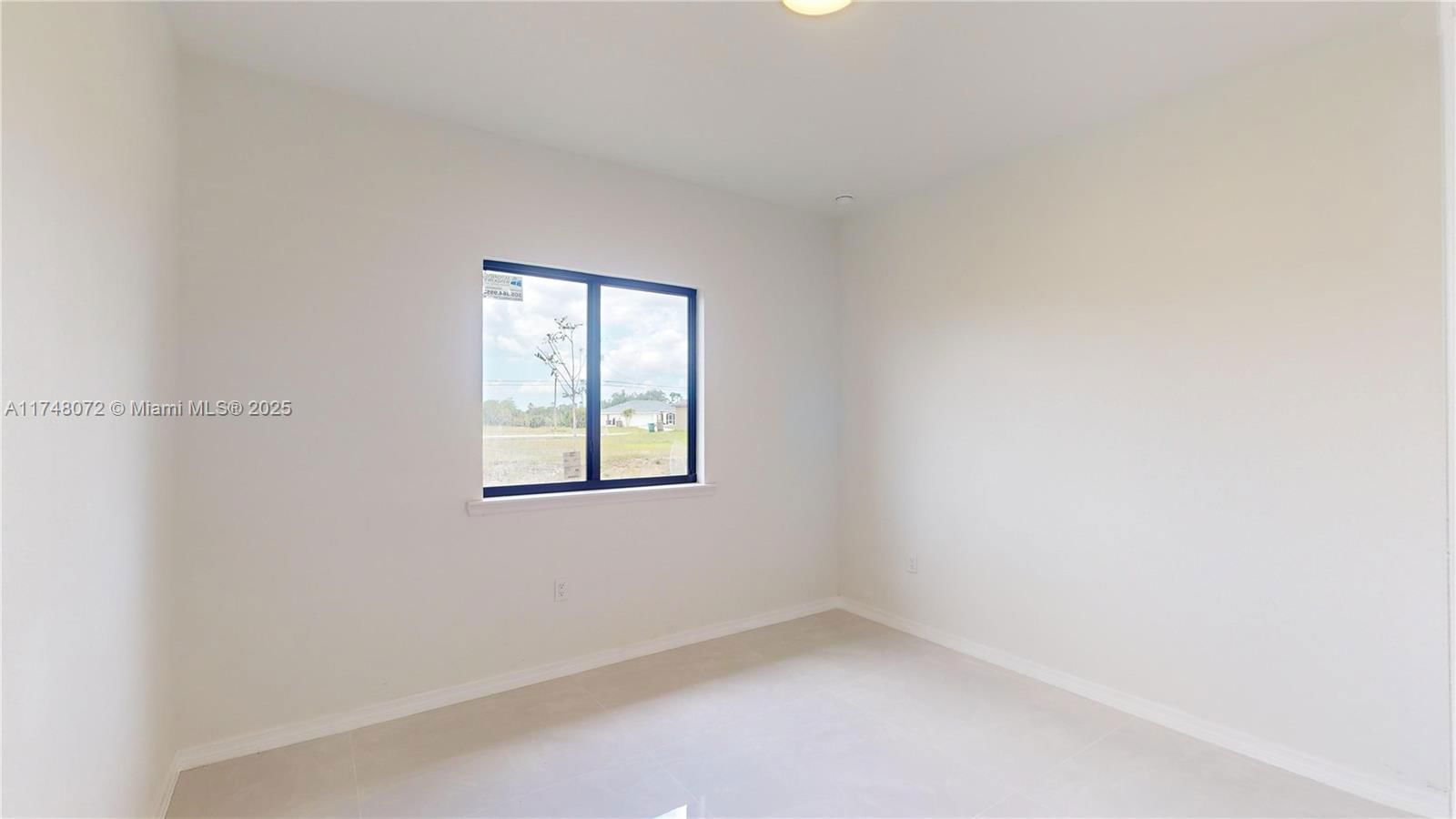 Real estate property located at 2700 20th Terrace, Lee, Cape Coral, Cape Coral, FL