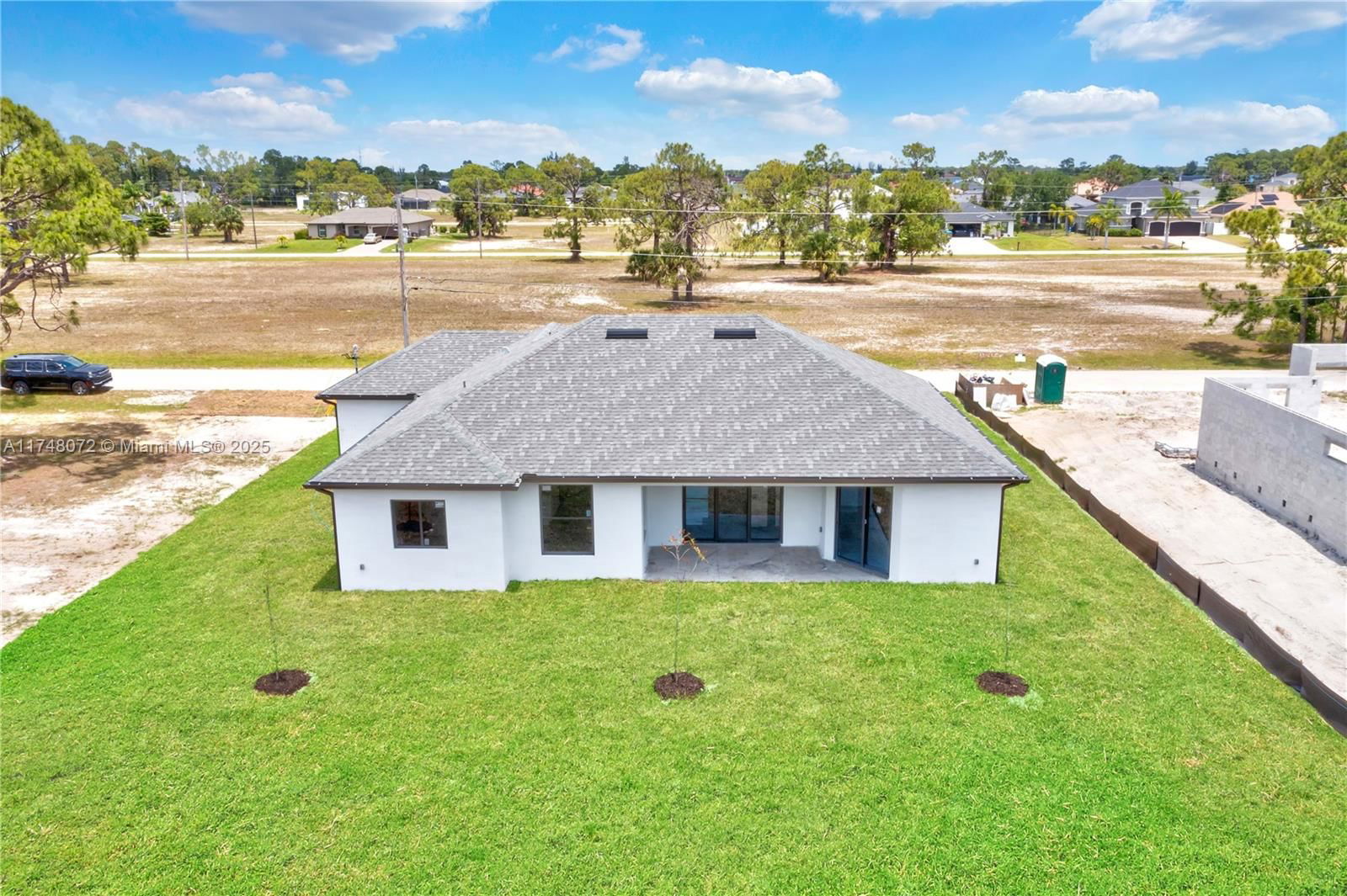 Real estate property located at 2700 20th Terrace, Lee, Cape Coral, Cape Coral, FL
