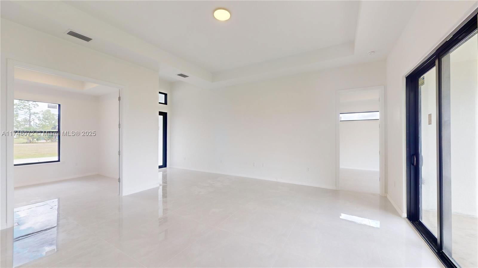 Real estate property located at 2700 20th Terrace, Lee, Cape Coral, Cape Coral, FL