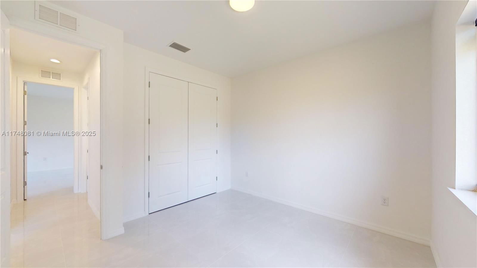 Real estate property located at 1902 28th Ave, Lee, Cape Coral, Cape Coral, FL