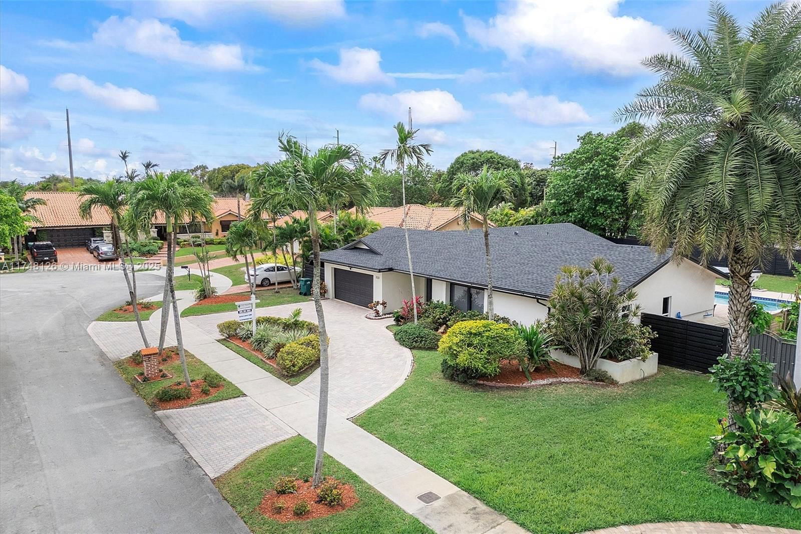 Real estate property located at 7020 95th Ct, Miami-dade, Edkar Sub, Miami, FL