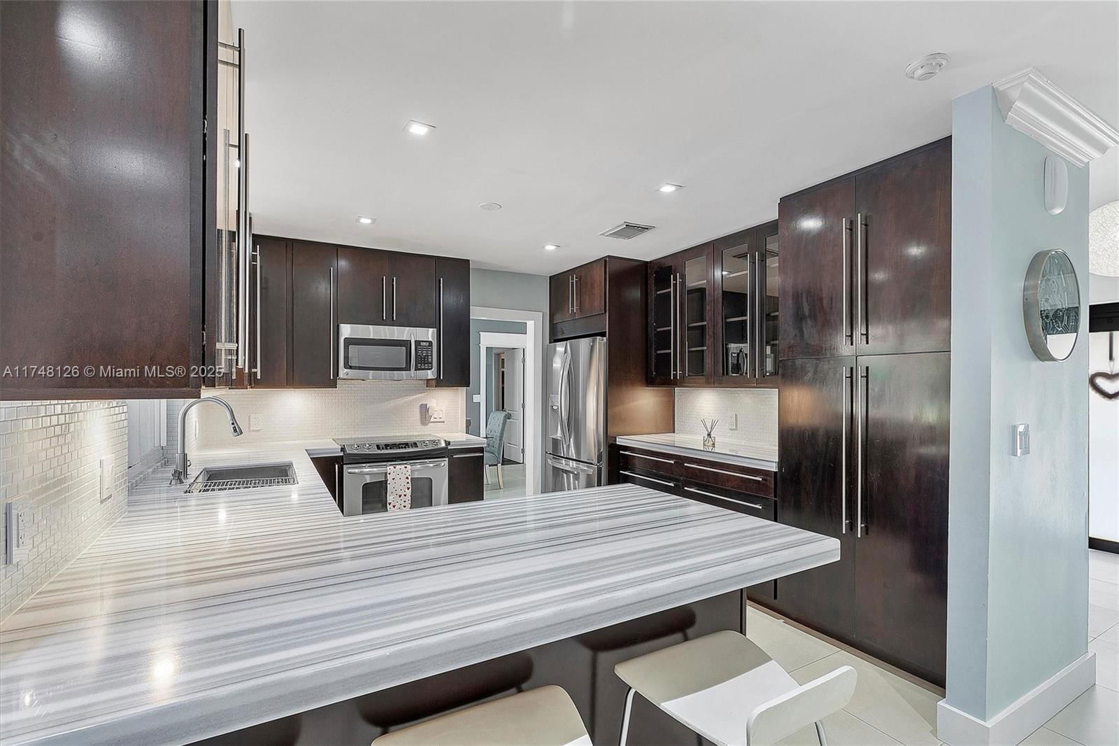 Real estate property located at 7020 95th Ct, Miami-dade, Edkar Sub, Miami, FL